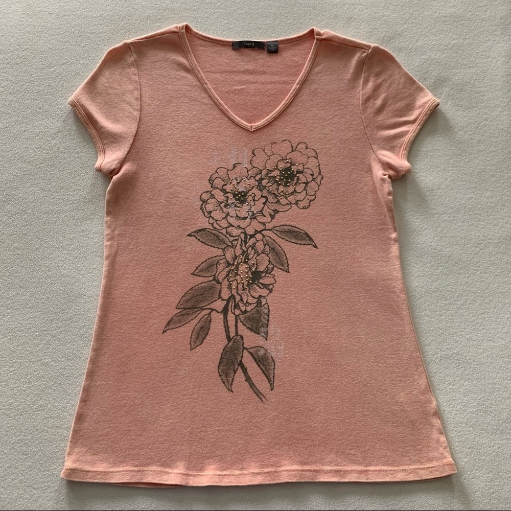 apt. 9 cute washed orange V-neck T-shirt w/ gold details PL